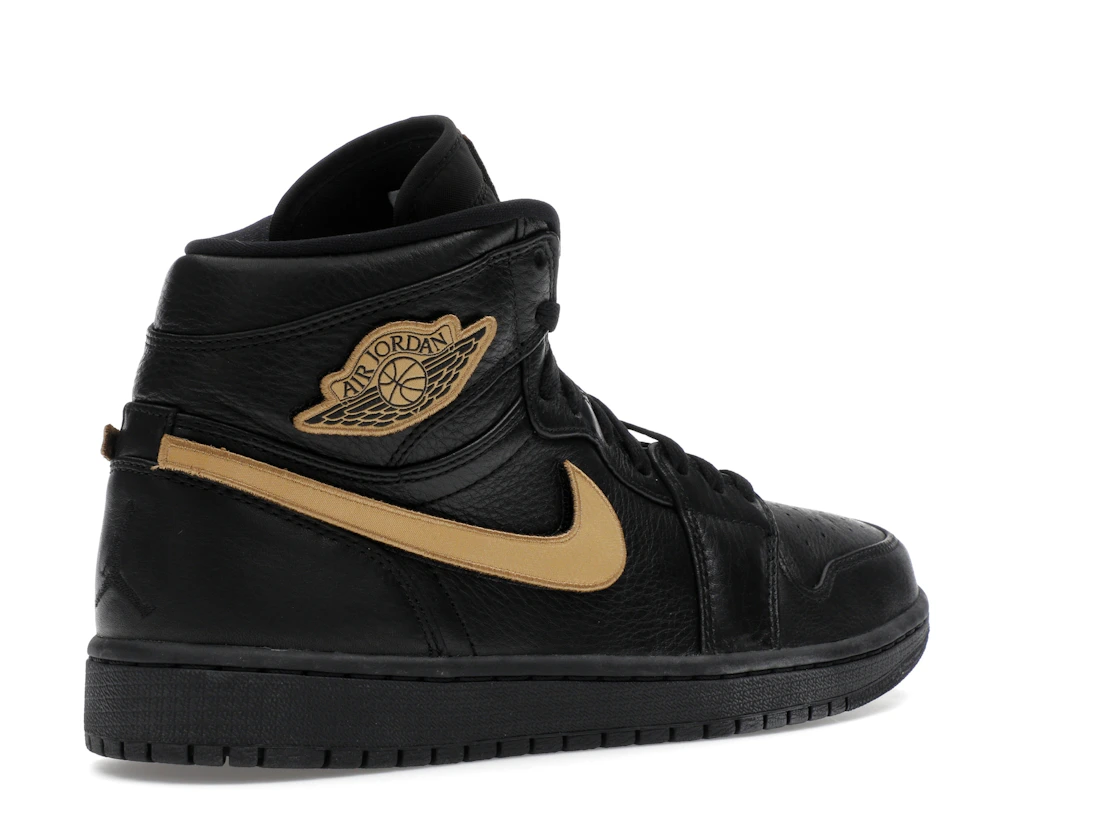 Vue 33 de Jordan 1 Retro BHM (2017)