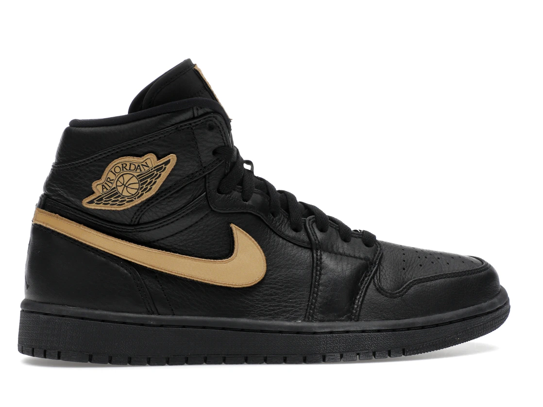 Vue 36 de Jordan 1 Retro BHM (2017)