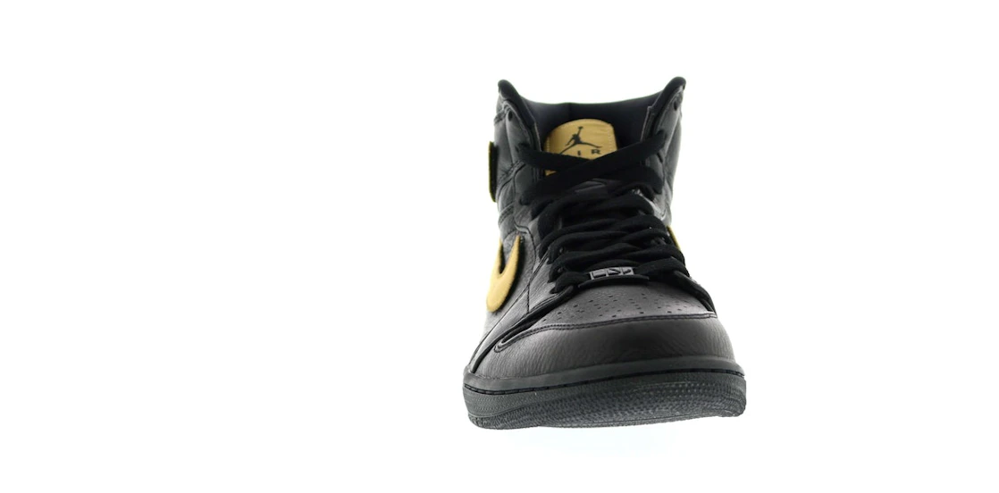 Vue 7 de Jordan 1 Retro BHM (2017)