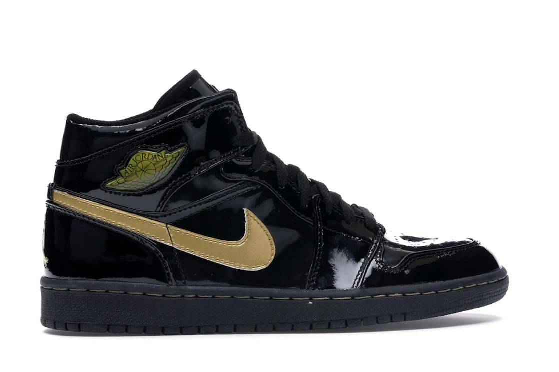 Vue 36 de Jordan 1 Retro Black Metallic Gold (2003)