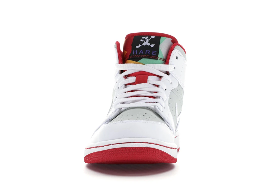 Vue 11 de Jordan 1 Retro Hare Jordan (2015)