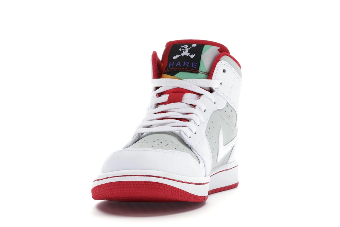 Vue 12 de Jordan 1 Retro Hare Jordan (2015)
