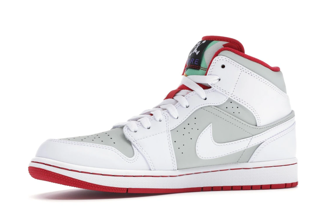 Vue 17 de Jordan 1 Retro Hare Jordan (2015)