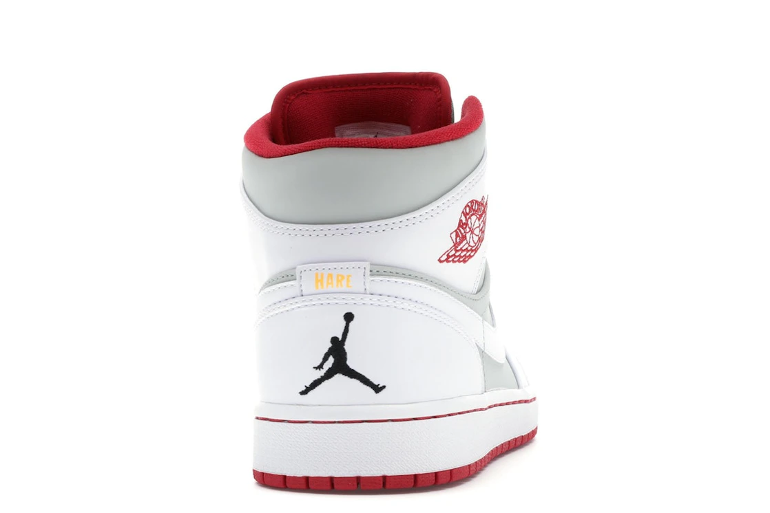 Vue 29 de Jordan 1 Retro Hare Jordan (2015)