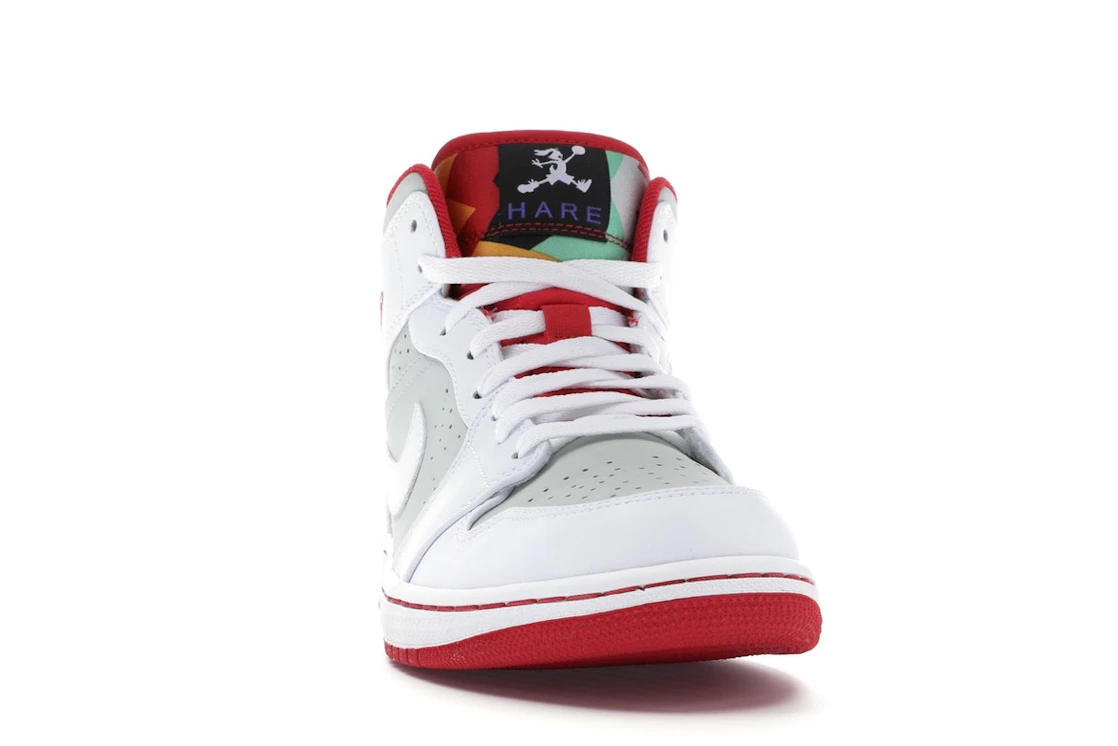 Vue 9 de Jordan 1 Retro Hare Jordan (2015)