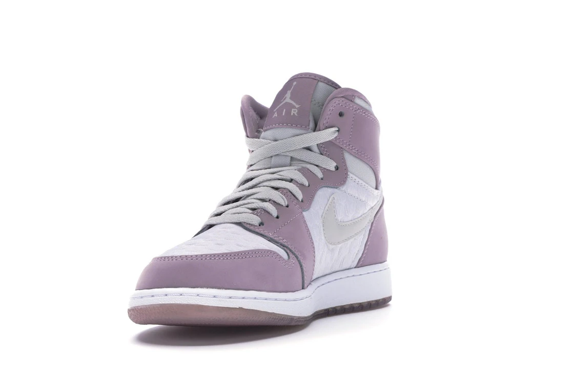Vue 13 de Jordan 1 Retro Heiress Plum Fog (GS)