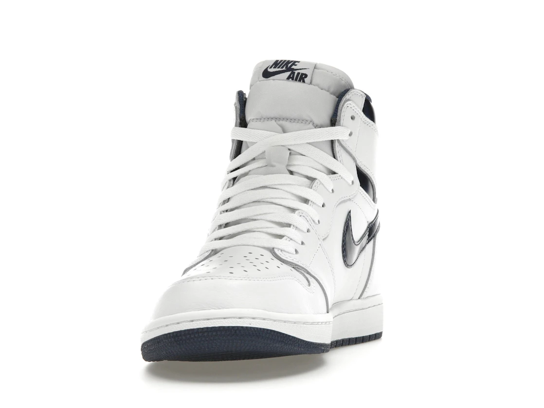Vue 12 de Jordan 1 Retro Metallic Navy (2016)