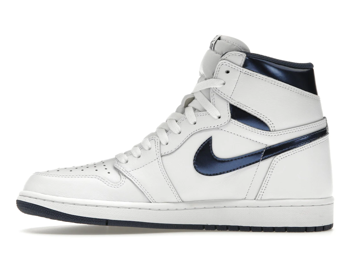 Vue 19 de Jordan 1 Retro Metallic Navy (2016)