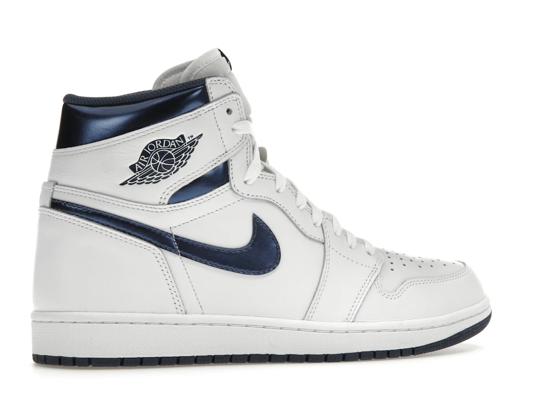 Vue 35 de Jordan 1 Retro Metallic Navy (2016)
