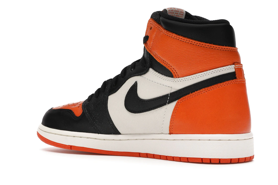 Vue 23 de Jordan 1 Retro Shattered Backboard