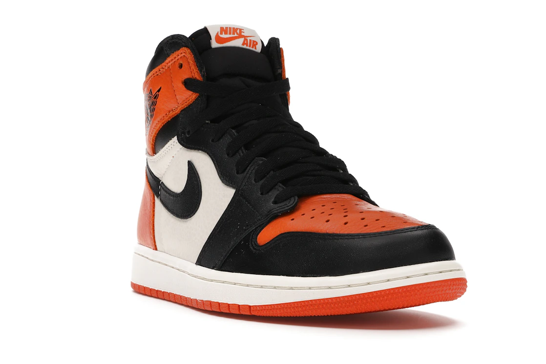 Vue 7 de Jordan 1 Retro Shattered Backboard