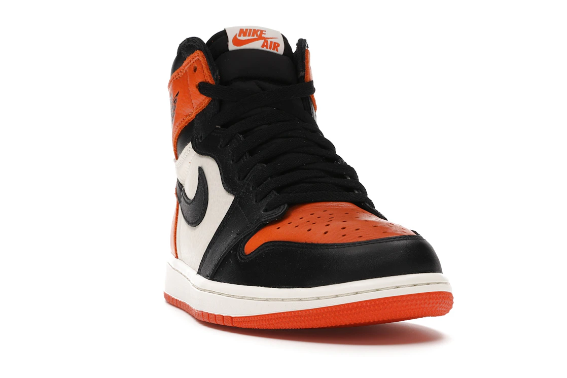 Vue 8 de Jordan 1 Retro Shattered Backboard