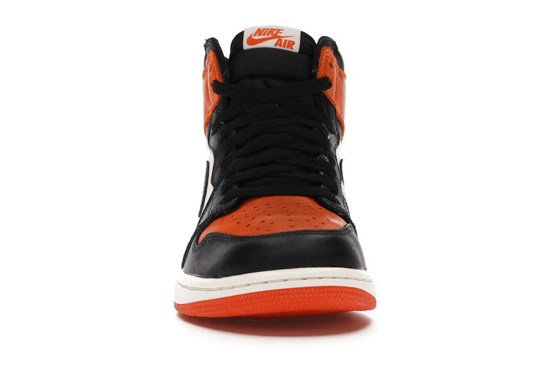Vue 10 de Jordan 1 Retro Shattered Backboard