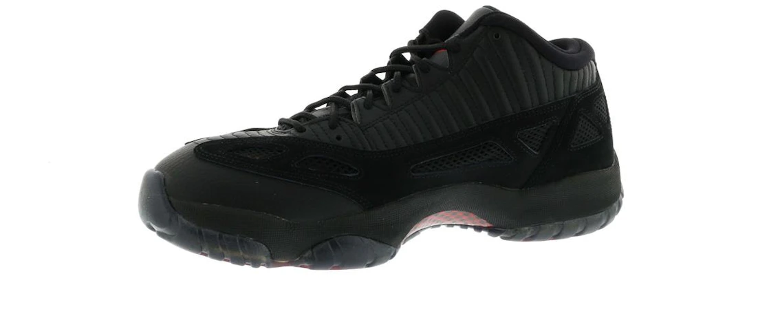 Vue 12 de Jordan 11 Retro Low IE Referee (2015)