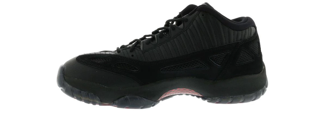 Vue 13 de Jordan 11 Retro Low IE Referee (2015)