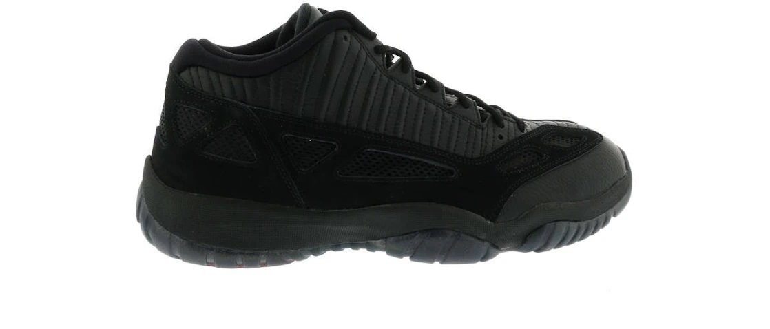 Vue 25 de Jordan 11 Retro Low IE Referee (2015)
