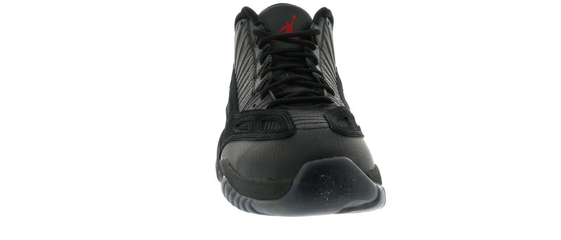 Vue 7 de Jordan 11 Retro Low IE Referee (2015)