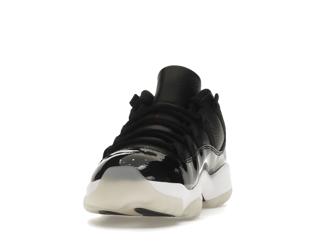 Vue 12 de Jordan 11 Retro Low 72-10