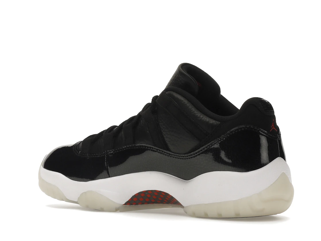 Vue 23 de Jordan 11 Retro Low 72-10
