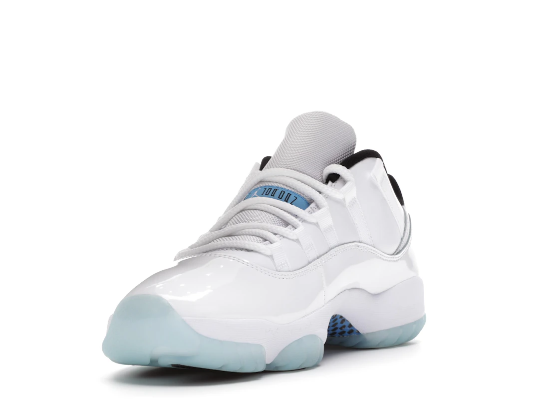 Vue 13 de Jordan 11 Retro Low Legend Blue