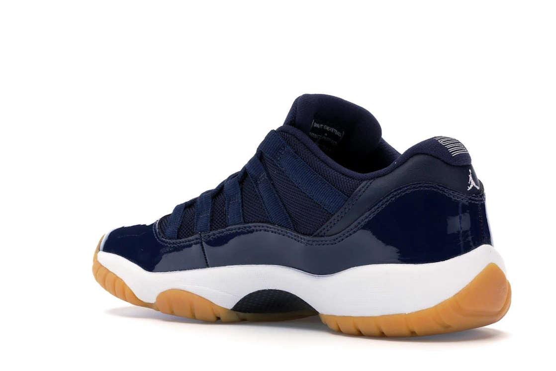 Vue 23 de Jordan 11 Retro Low Midnight Navy (GS)