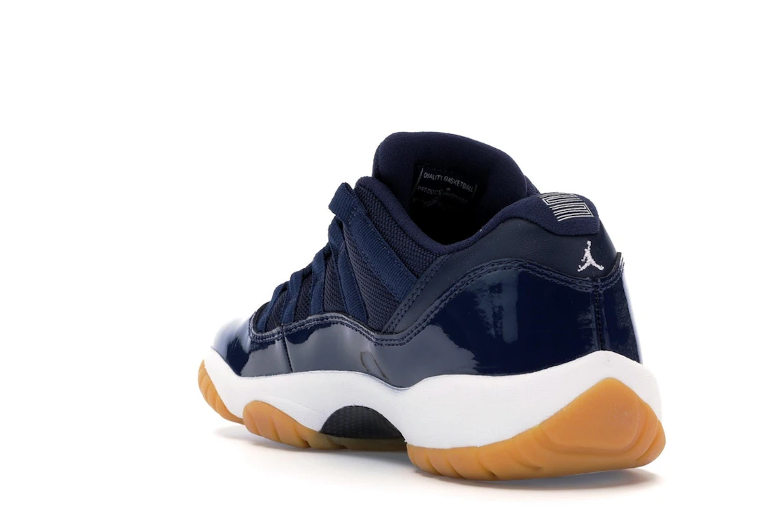 Vue 25 de Jordan 11 Retro Low Midnight Navy (GS)