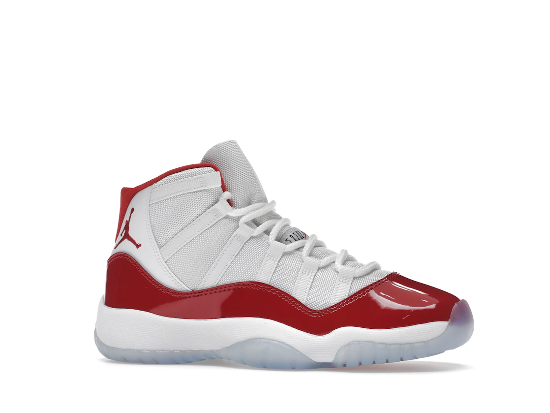 Vue 3 de Jordan 11 Retro Cherry (2022) (GS)