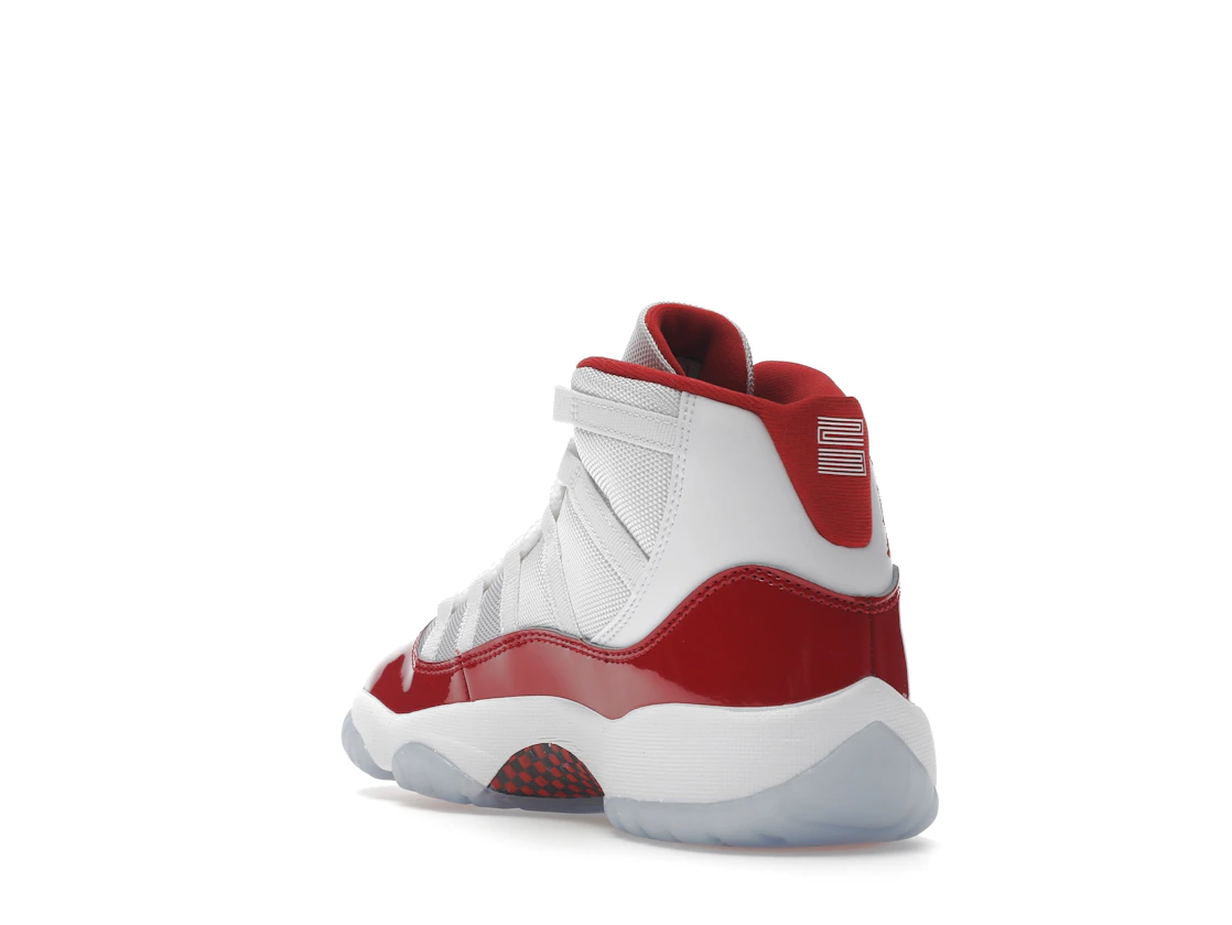 Vue 25 de Jordan 11 Retro Cherry (2022) (GS)