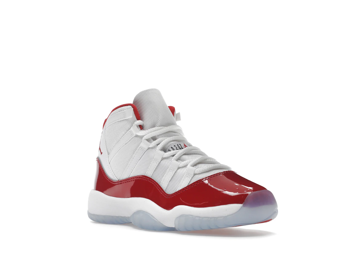 Vue 6 de Jordan 11 Retro Cherry (2022) (GS)