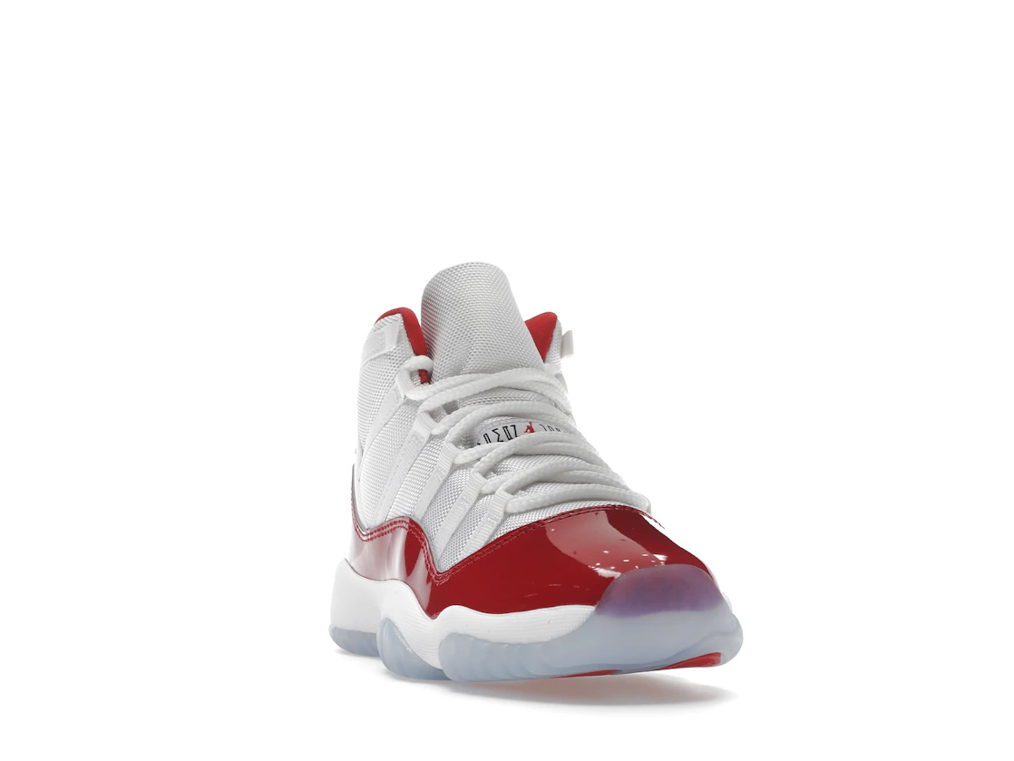 Vue 8 de Jordan 11 Retro Cherry (2022) (GS)