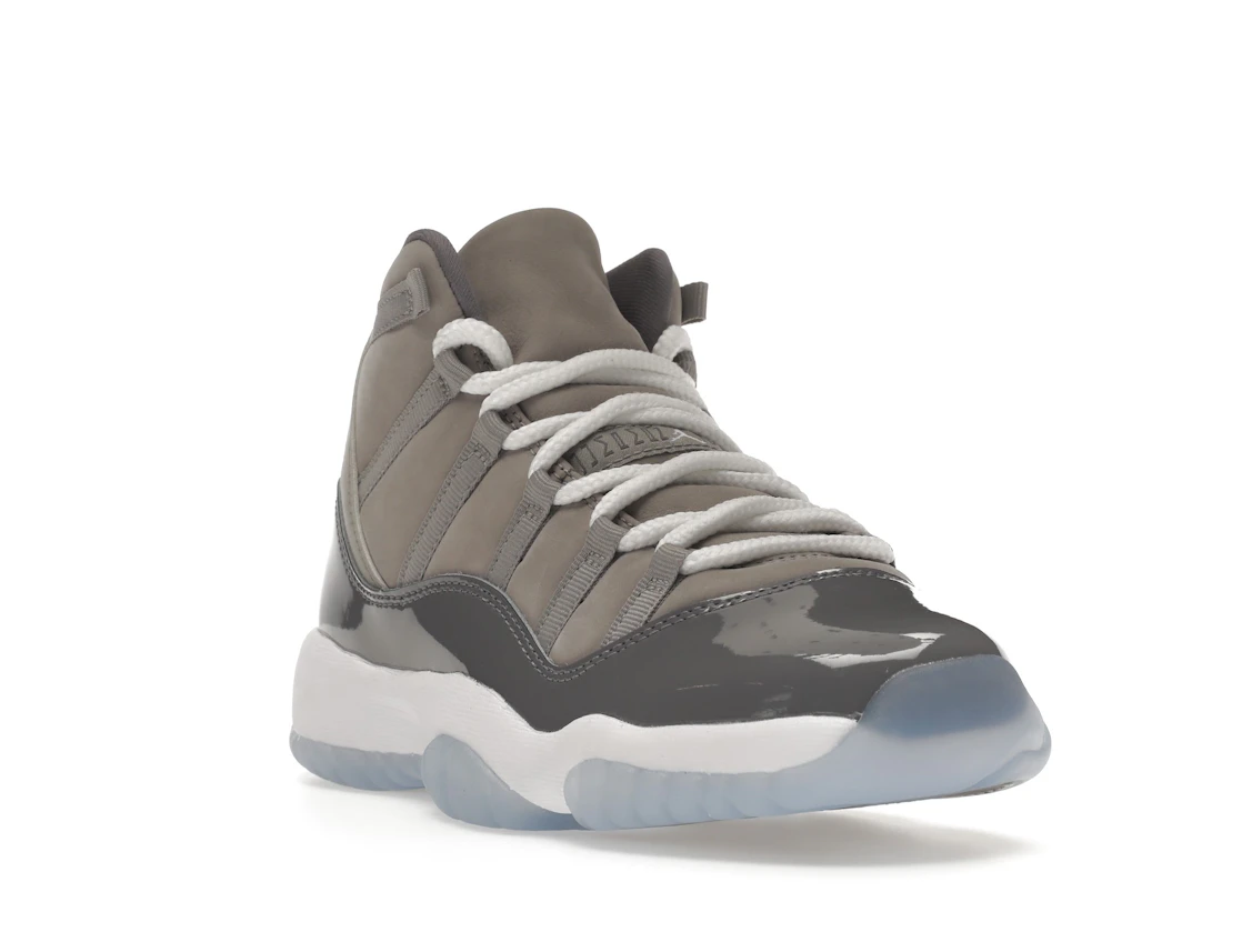 Vue 7 de Jordan 11 Retro Cool Grey (2021) (GS)