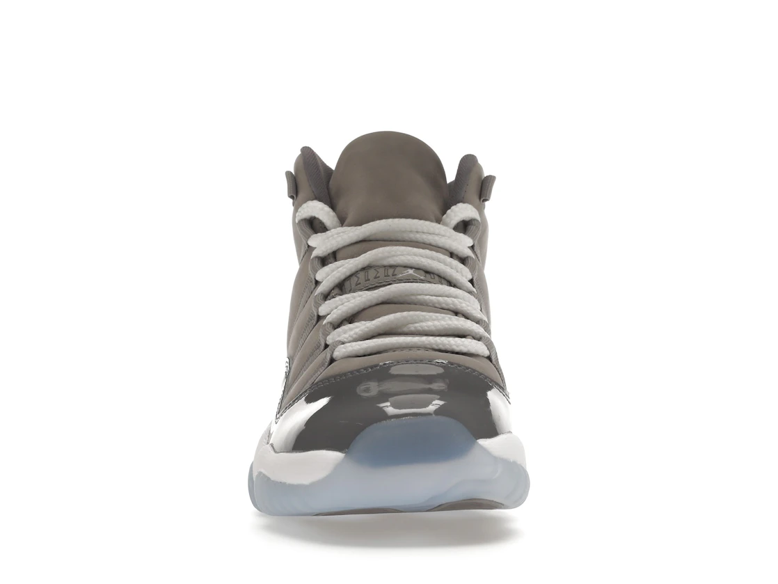 Vue 10 de Jordan 11 Retro Cool Grey (2021) (GS)