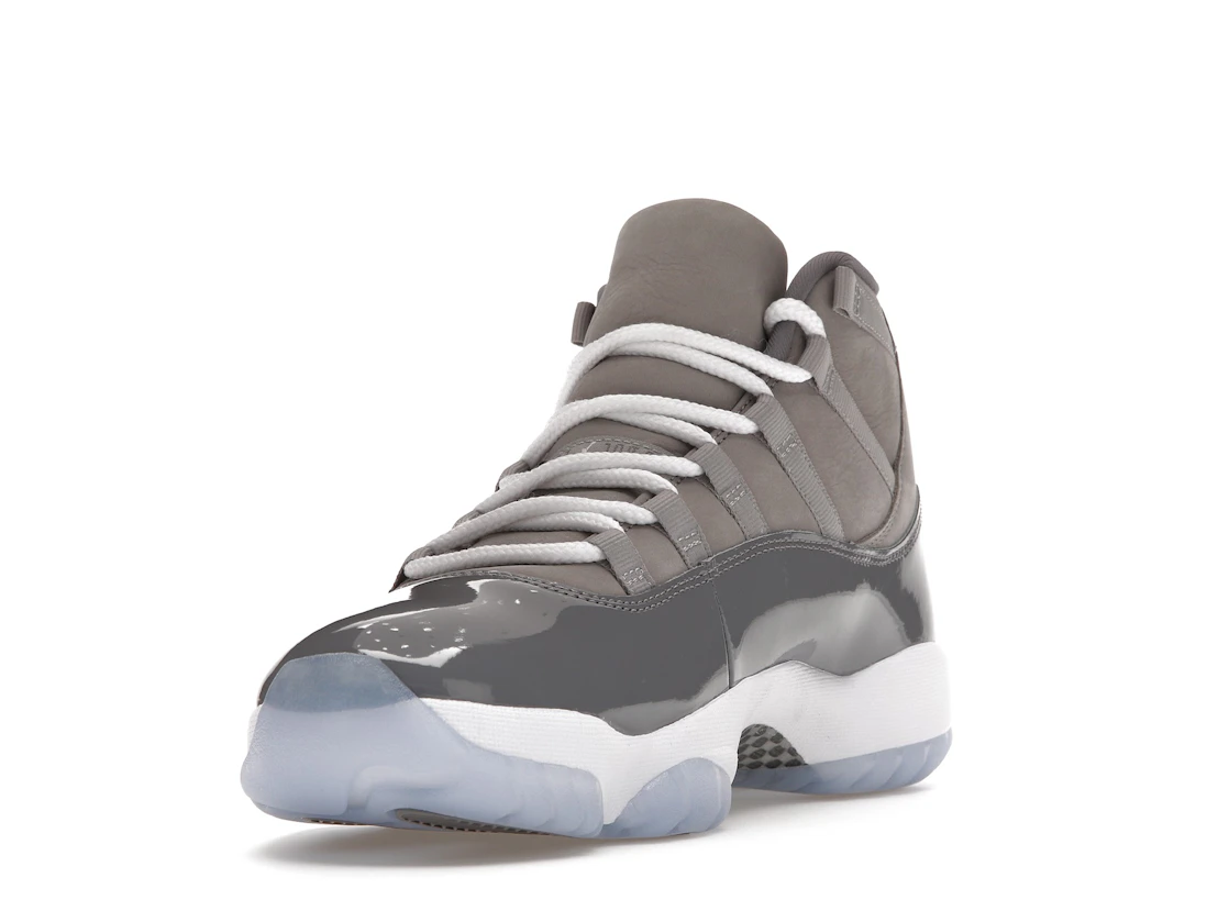 Vue 13 de Jordan 11 Retro Cool Grey (2021)