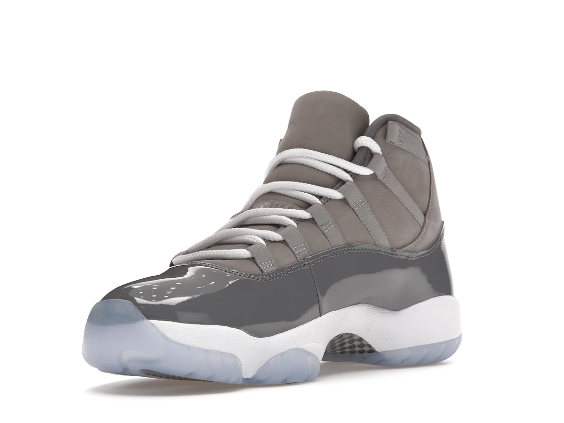 Vue 14 de Jordan 11 Retro Cool Grey (2021)