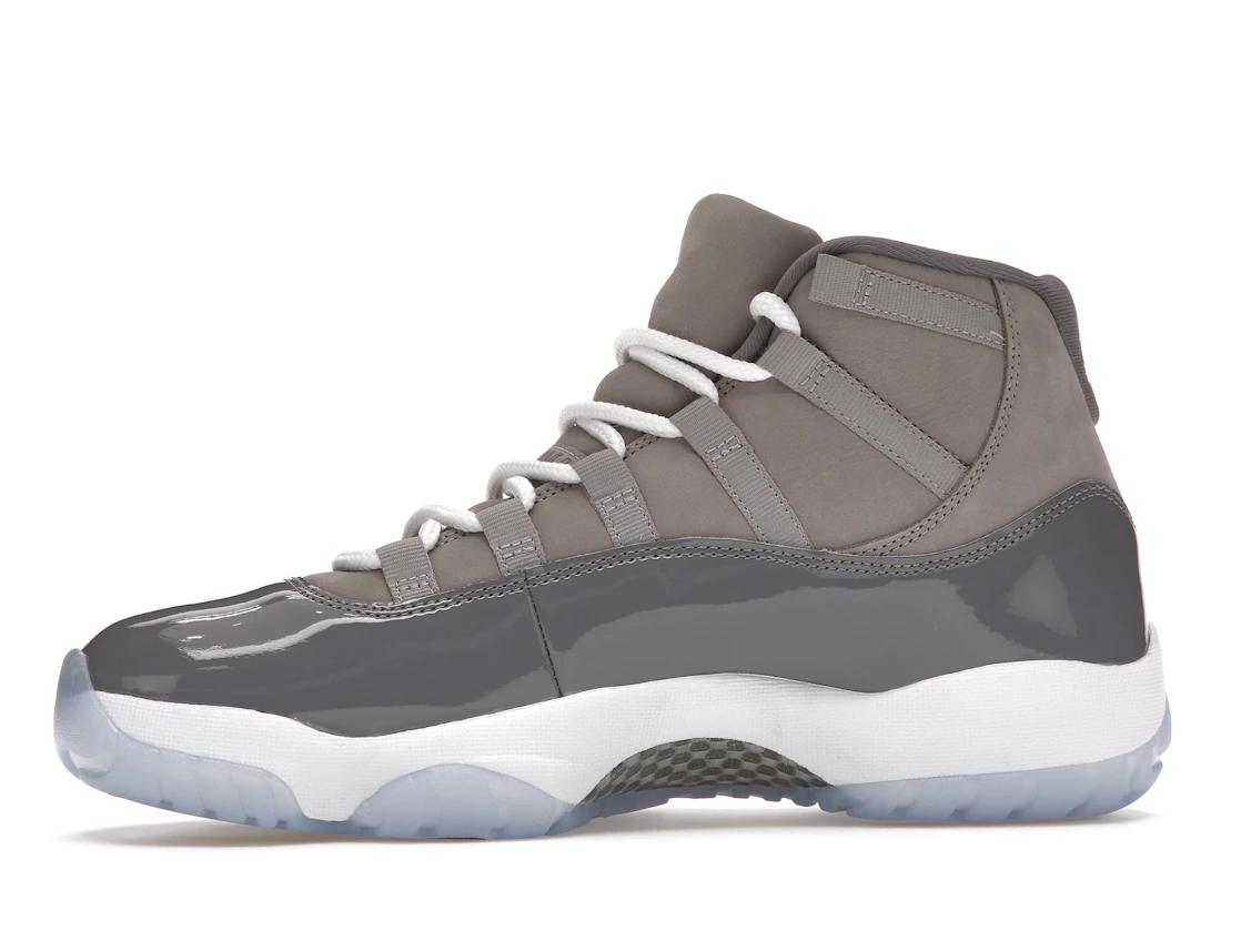 Vue 18 de Jordan 11 Retro Cool Grey (2021)