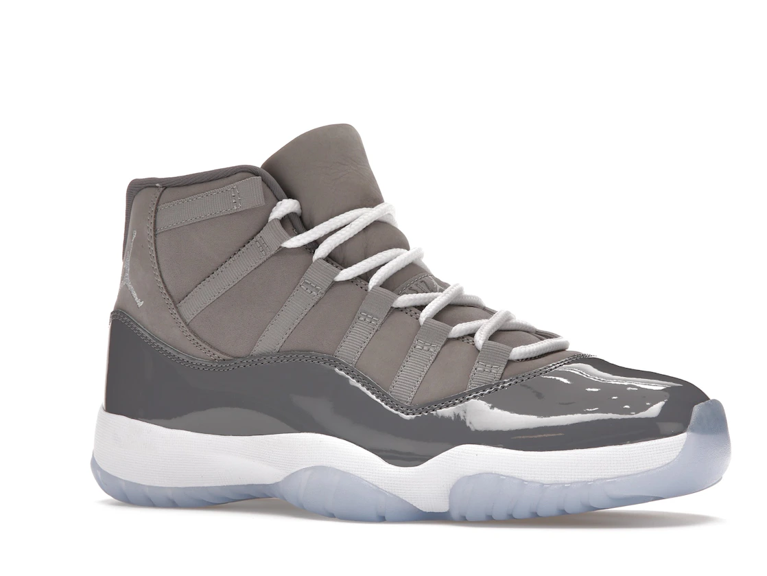 Vue 4 de Jordan 11 Retro Cool Grey (2021)