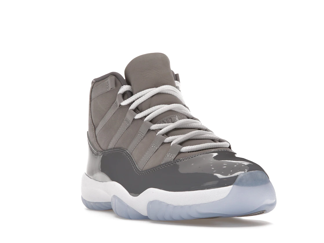Vue 7 de Jordan 11 Retro Cool Grey (2021)