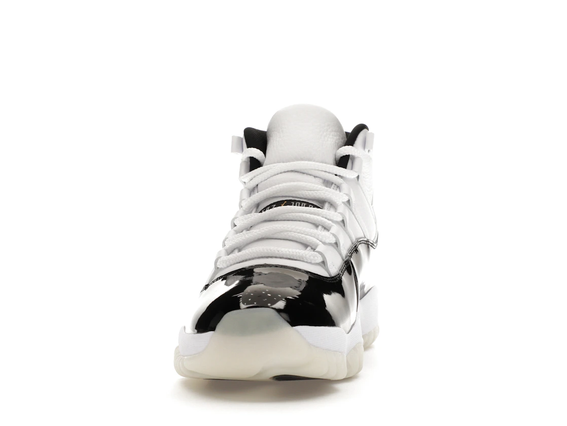 Vue 11 de Jordan 11 Retro DMP Gratitude (2023)