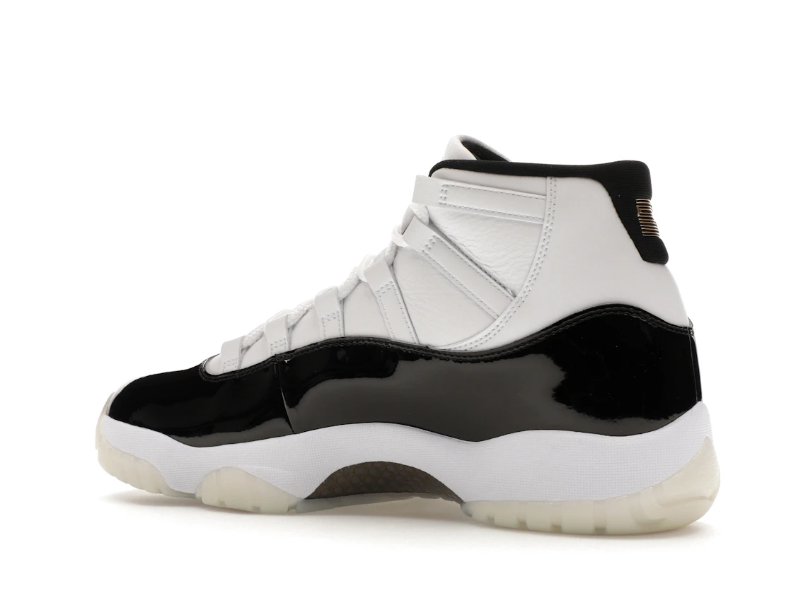 Vue 22 de Jordan 11 Retro DMP Gratitude (2023)