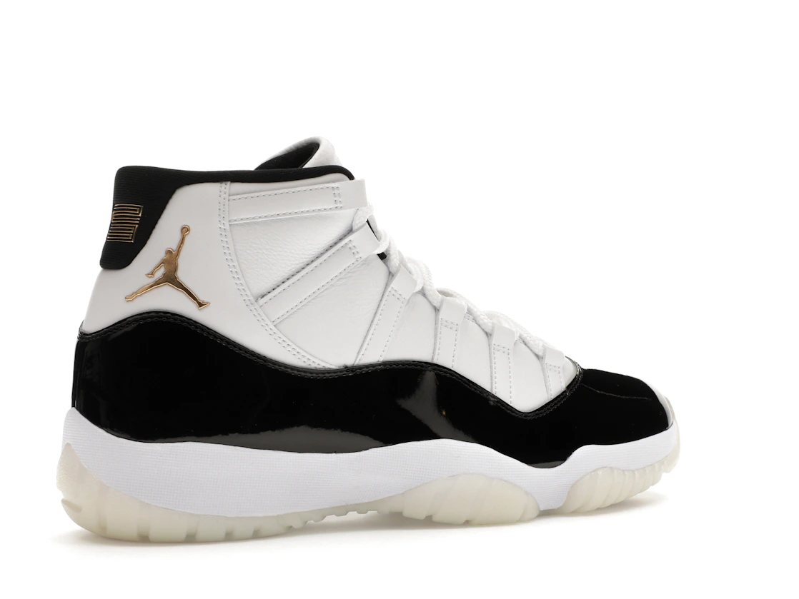 Vue 34 de Jordan 11 Retro DMP Gratitude (2023)