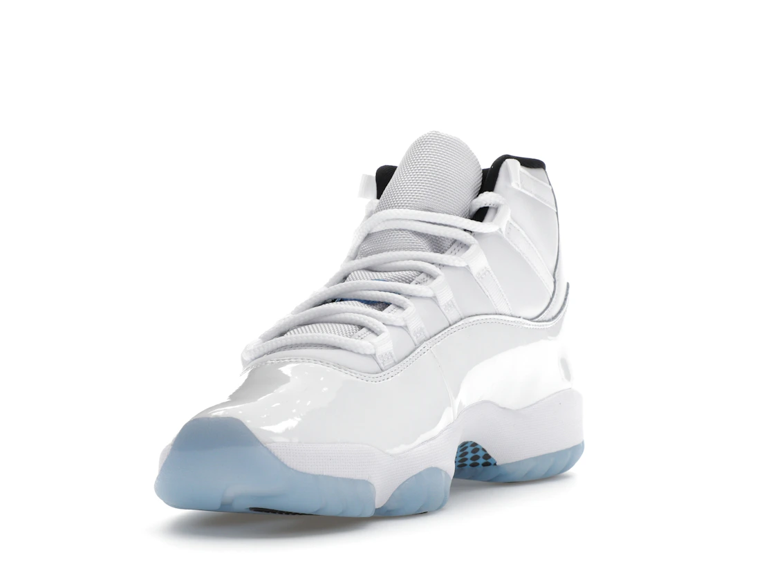 Vue 13 de Jordan 11 Retro Legend Blue (2024)