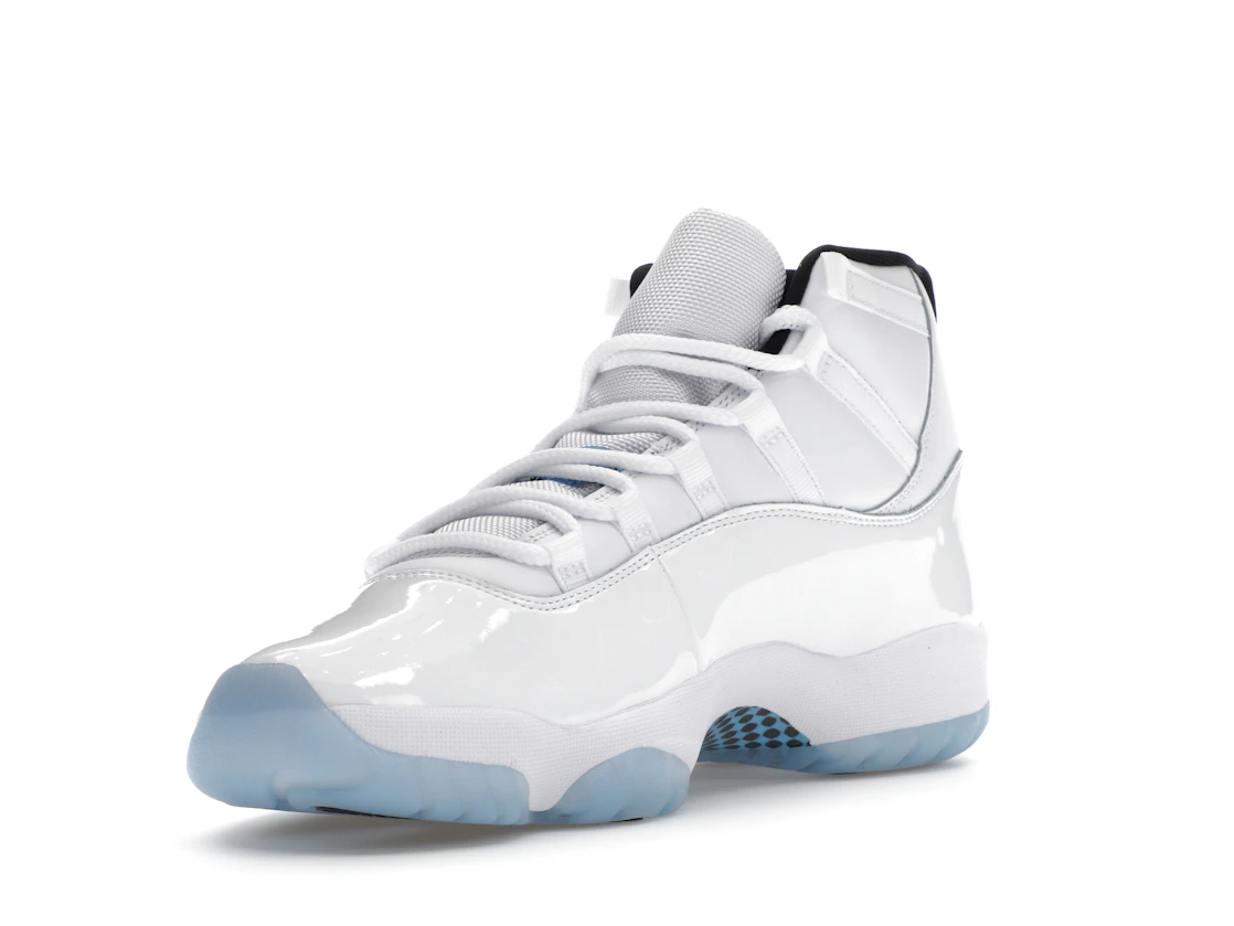 Vue 14 de Jordan 11 Retro Legend Blue (2024)
