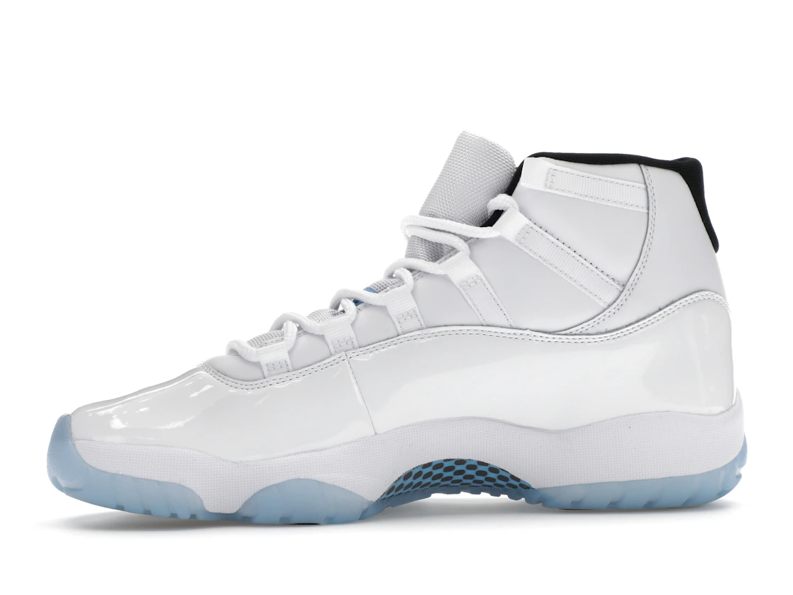 Vue 18 de Jordan 11 Retro Legend Blue (2024)