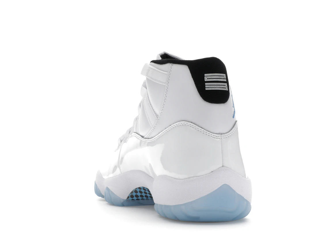 Vue 26 de Jordan 11 Retro Legend Blue (2024)