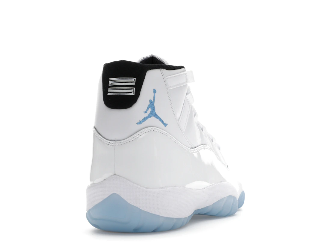 Vue 30 de Jordan 11 Retro Legend Blue (2024)