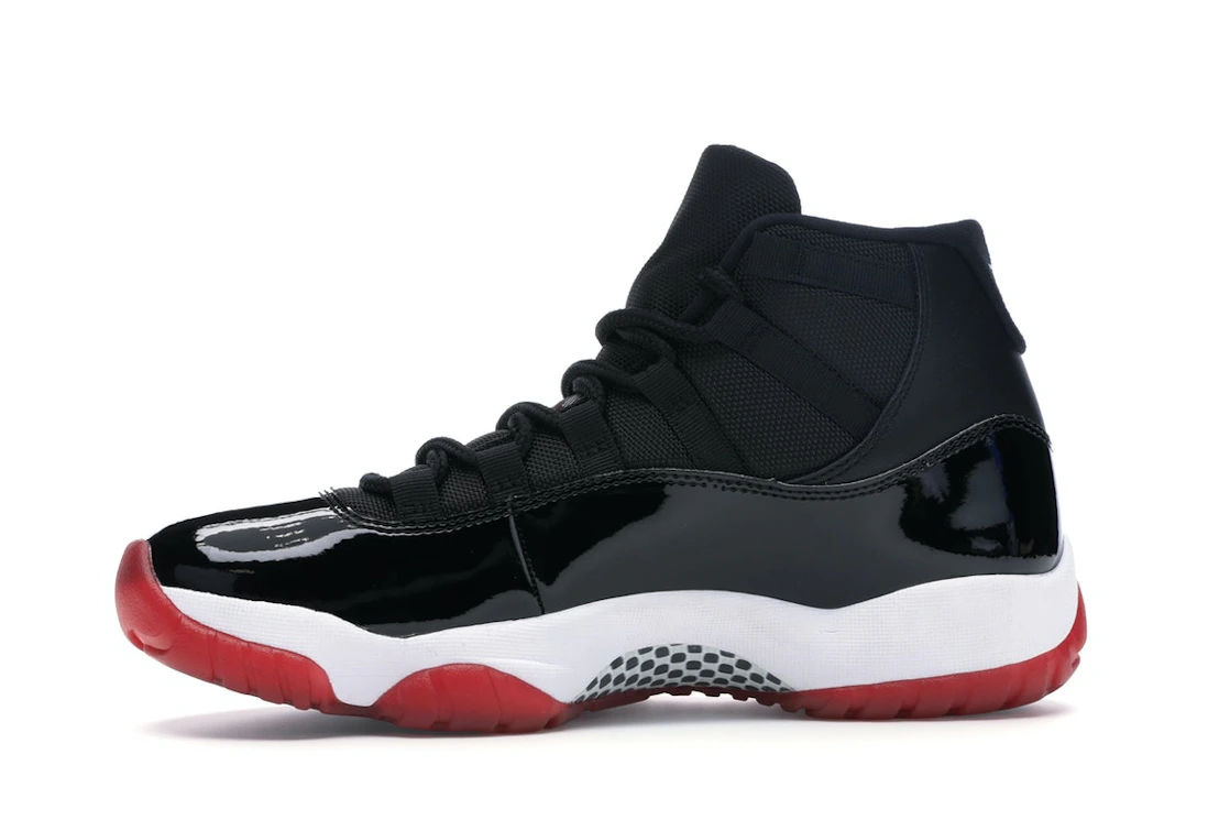 Vue 18 de Jordan 11 Retro Playoffs Bred (2019)