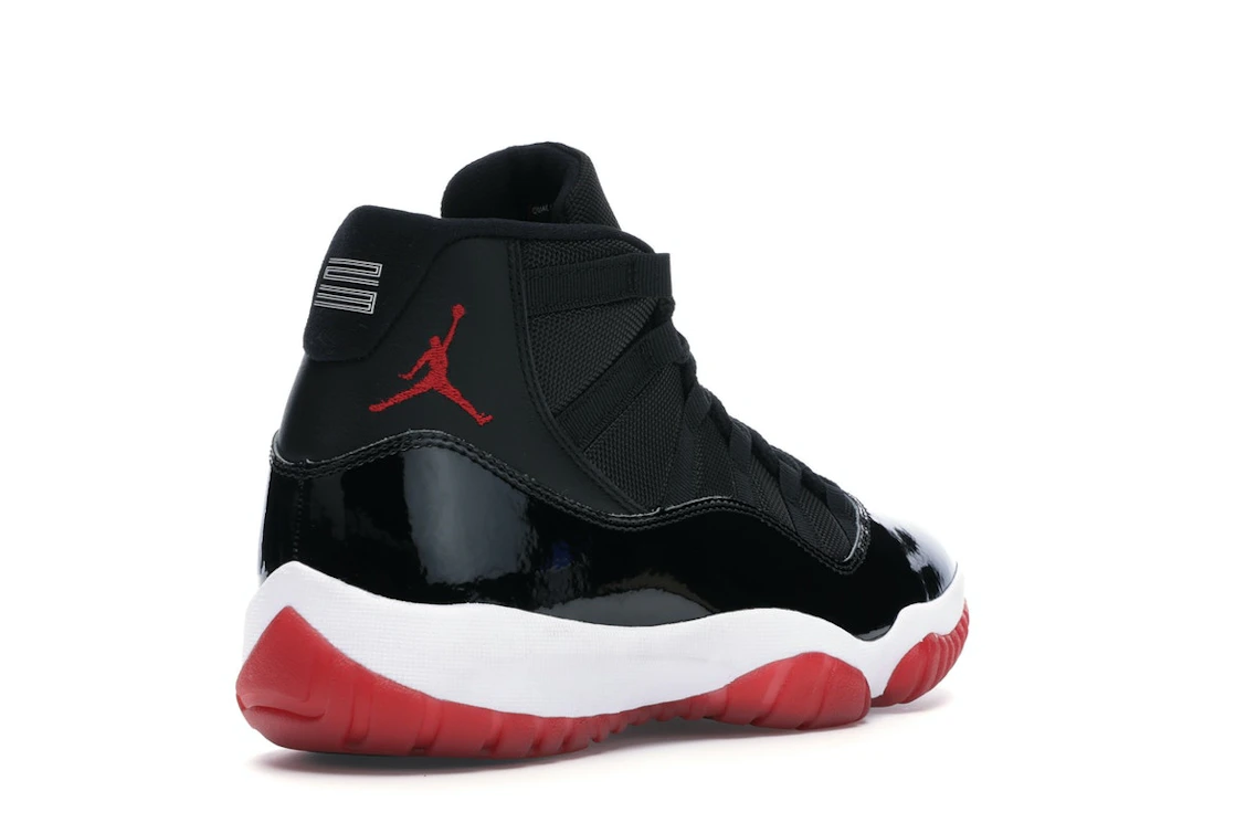 Vue 32 de Jordan 11 Retro Playoffs Bred (2019)