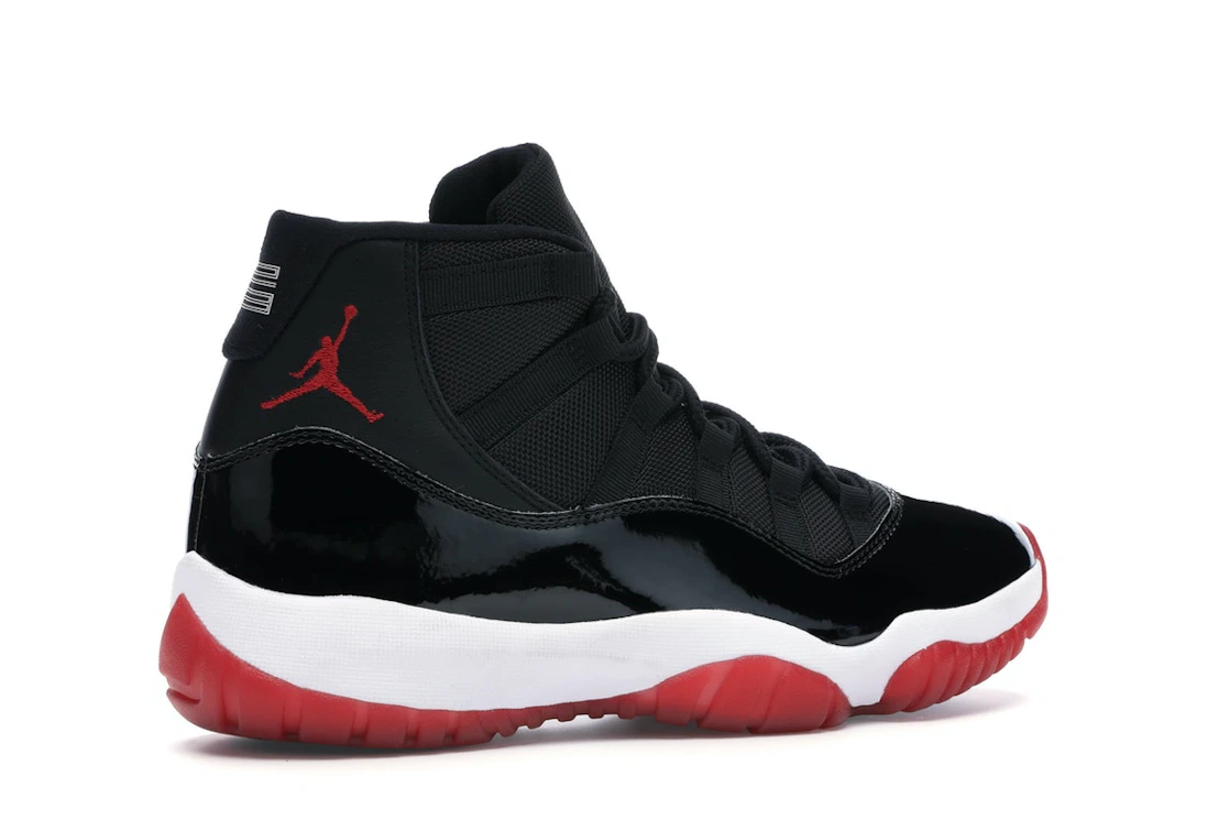 Vue 34 de Jordan 11 Retro Playoffs Bred (2019)
