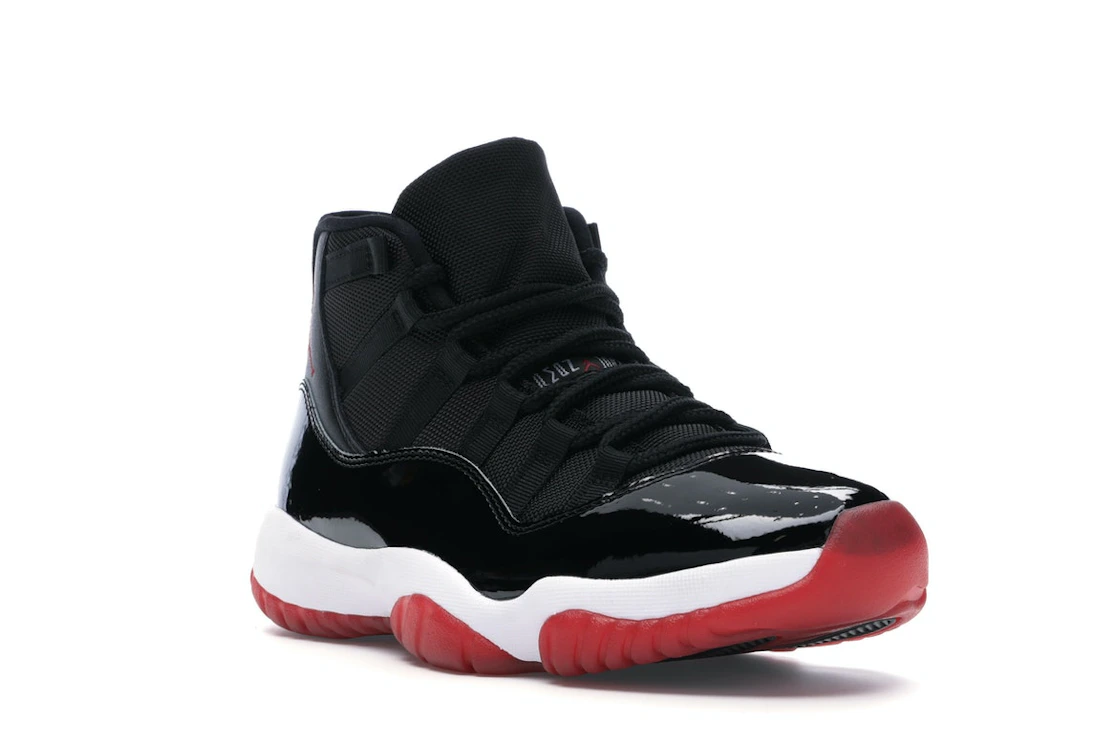Vue 6 de Jordan 11 Retro Playoffs Bred (2019)