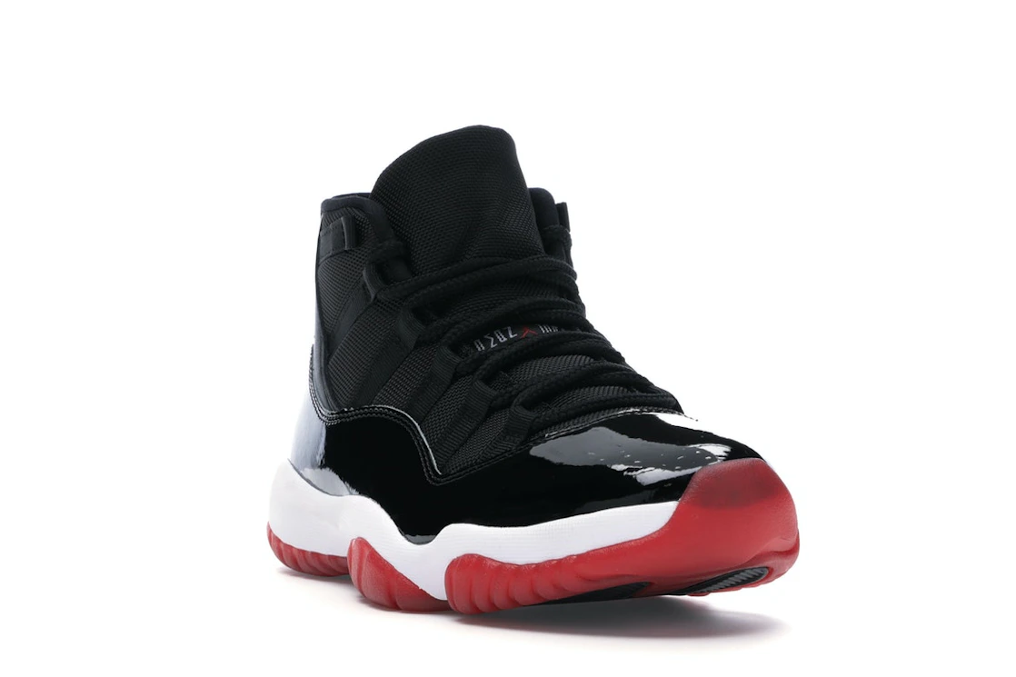Vue 7 de Jordan 11 Retro Playoffs Bred (2019)